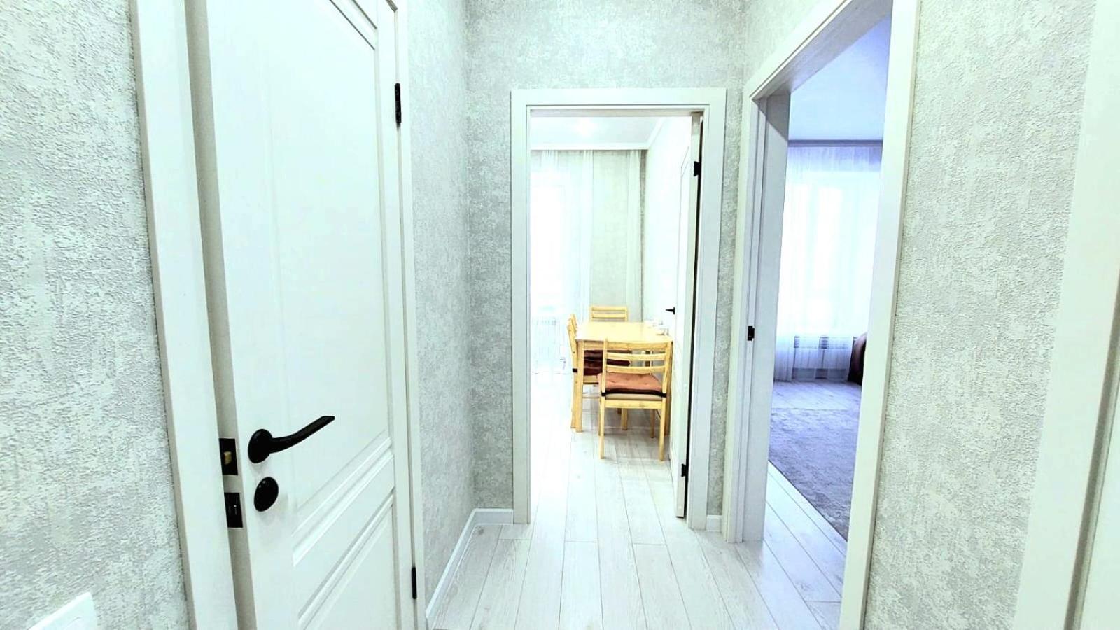 Аэропорт 10 Минут Жк Будапешт163 Apartment Astana Exterior photo